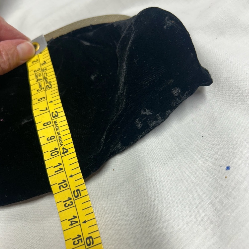 Vintage Black Velvet Purse Gold Color Strap 1960s Evening Bag - Picture 8 of 10